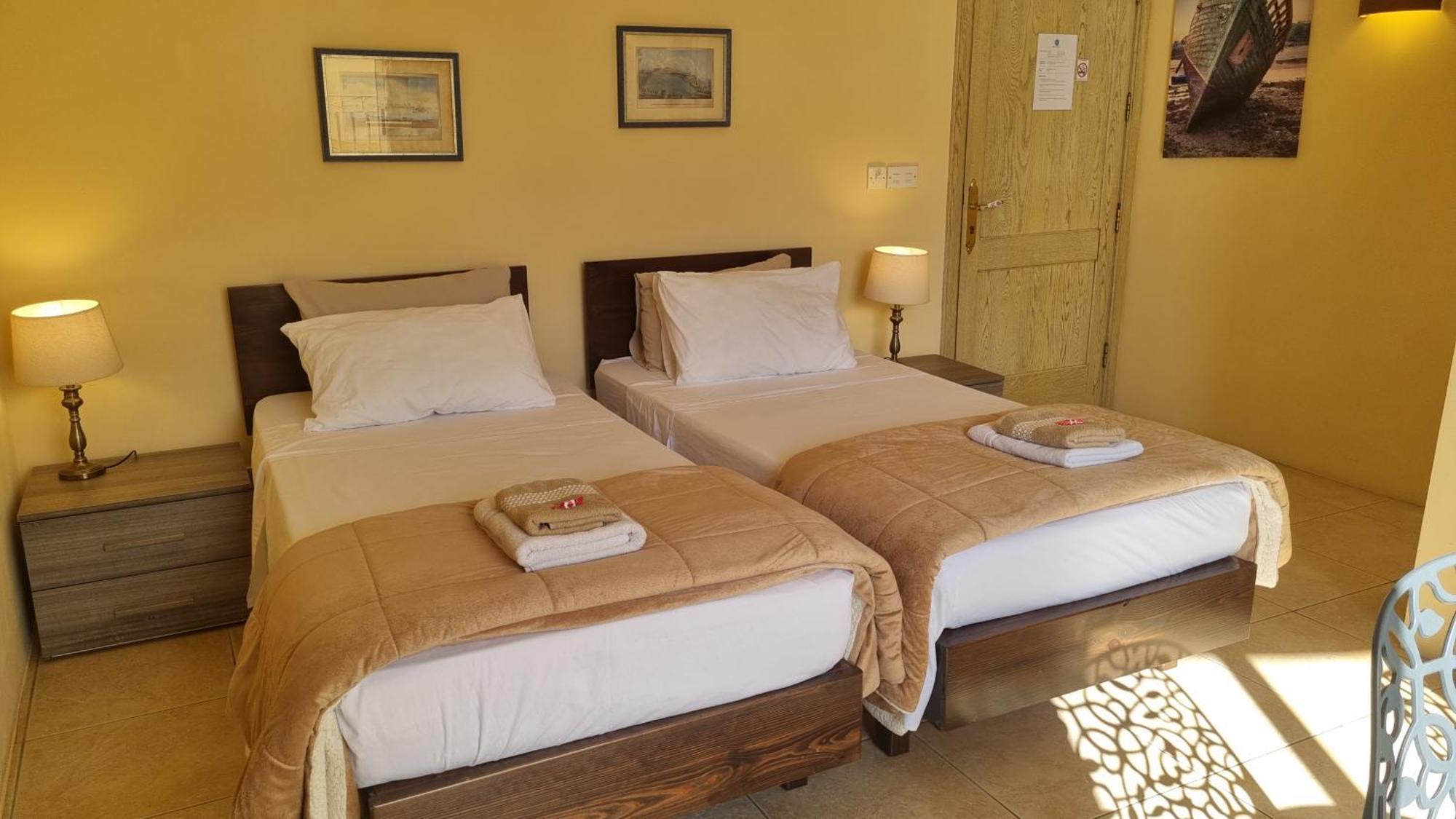 Villa Serenity B&B Sannat Ngoại thất bức ảnh